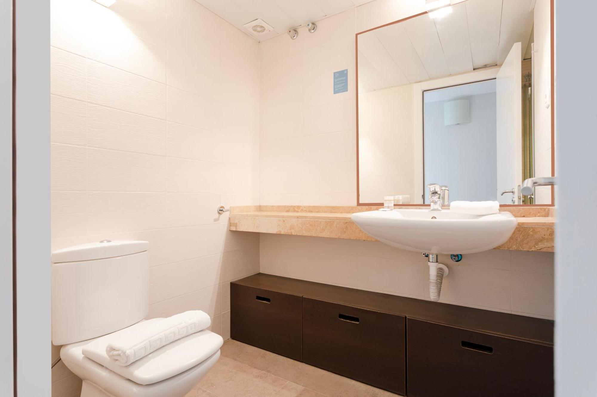 Ab Diagonal Sant Adria De Besos Daire Dış mekan fotoğraf